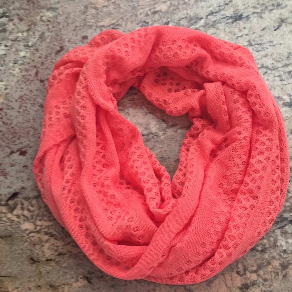 Neck scarf